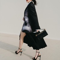 Sebelum jadi Lois Lane dalam Superman 2025, Rachel sudah cukup banyak memenangkan penghargaan, termasuk Emmy Award dan Golden Globe Award pada 2018 dan 2019. Foto: Instagram @rachelbrosnahan