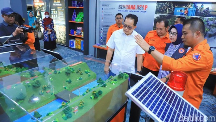 Resmikan Taman Edukasi Bencana di BPBD Jatim