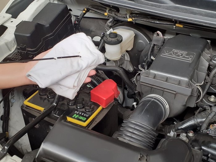 Tips merawat mobil saat libur Nataru