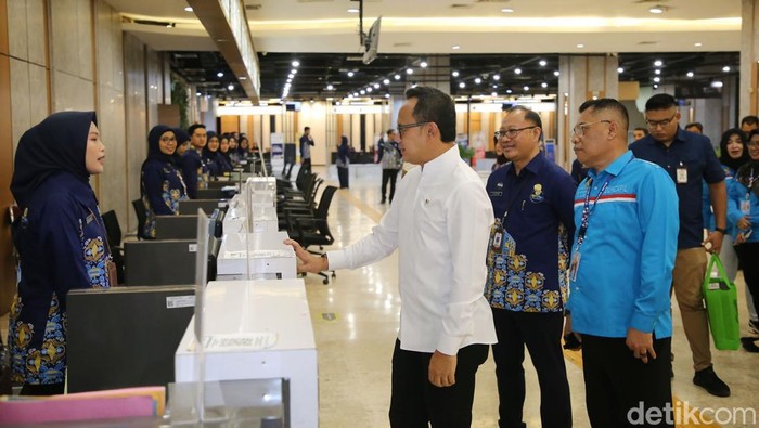 Wamendagri Bima Arya Sugiarto