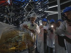 Wujud Detektor Raksasa China untuk Cari Partikel Hantu