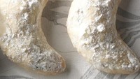 Mirip seperti kue Putri Salju, di Meksiko kue ini dikenal dengan nama Wedding Cake. Sering jadi hantaran saat Natal atau di berbagai acara. Foto: Site Recipe/Culinary