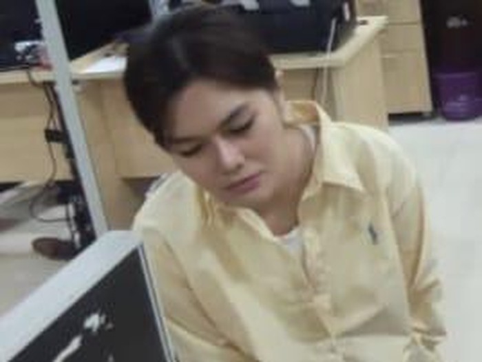 Istri yang lindas dan seret suami 200 meter usai kepergok selingkuh