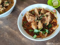 Mantul! Di Kulon Progo Ada Bakso Urat Lava yang Pedasnya Nendang
