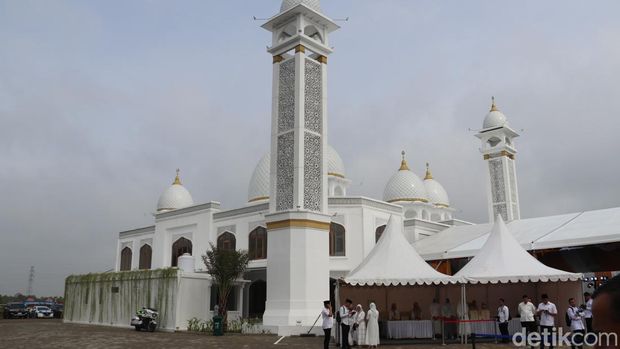 Masjid Al-Abduh di Kota Palembang, Sumatera Selatan.
