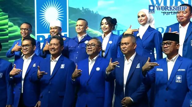 Menteri Kelautan dan Perikanan (KKP) Sakti Wahyu Trenggono resmi menjabat Wakil Ketua Umum PAN. (Tangkapan Layar Youtube) Menteri Kelautan dan Perikanan (KKP) Sakti Wahyu Trenggono resmi menjabat Wakil Ketua Umum PAN. (Tangkapan Layar Youtube)