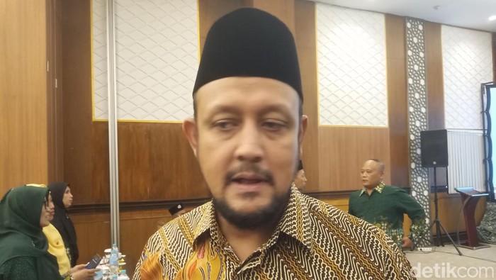 Anggota Komisi VII DPR RI Muhammad Hatta, saat ditemui awak media di Hotel Syariah Solo, Sabtu (21/12/2024).