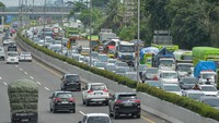 Jumlah tersebut meningkat 10 persen dari hari sebelumnya sebanyak 49.160 kendaraan.