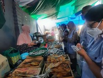Pemkab Sidak Penjual Ikan-Buah di Labuan Bajo Jelang Nataru
