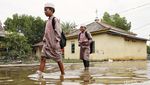 Nestapa Kampung Sembilangan yang Dikepung Banjir Rob