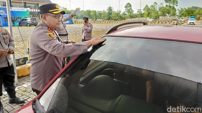 Polisi mulai memberlakukan delay sistem menjelang puncak arus nataru di Pelabuhan Bakauheni