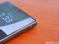 Unboxing Sharp Aquos R9: Bawa Kamera Leica Harga Rp 10 Juta