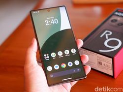 Unboxing Sharp Aquos R9: Bawa Kamera Leica Harga Rp 10 Juta