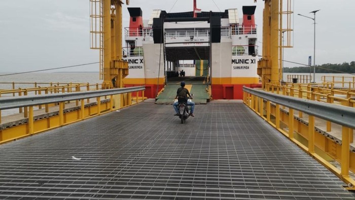 Suasana Pelabuhan TAA menuju Tanjung Kalian di momen Nataru masih landai.
