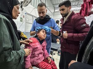 Dokter Internasional Sebut Sniper Israel Sengaja Tembak Anak-anak di Gaza