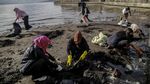 Aksi Bersih-bersih Sampah di Benteng Kalamata Ternate