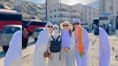 7 Potret Ayu Ting Ting Umrah Bareng Keluarga, Tampil Serba Hermes
