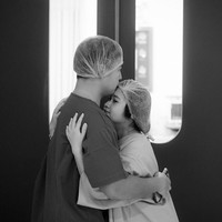 Tepat pada Minggu (22/12/24) Gritte Agatha membagikan kabar bahagia kelahiran anak pertamanya. Kabar tersebut dibagikan bersama dengan foto-foto persalinannya ke akun Instagram. Foto: Instagram/@gritteagathaa