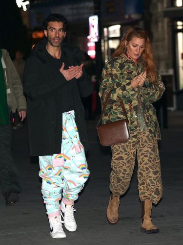 JERSEY CITY, NJ - JANUARY 12: Justin Baldoni and Blake Lively are seen on the set of 'It Ends with Us' on January 12, 2024 in Jersey City, New Jersey.  (Photo by Jose Perez/Bauer-Griffin/GC Images)