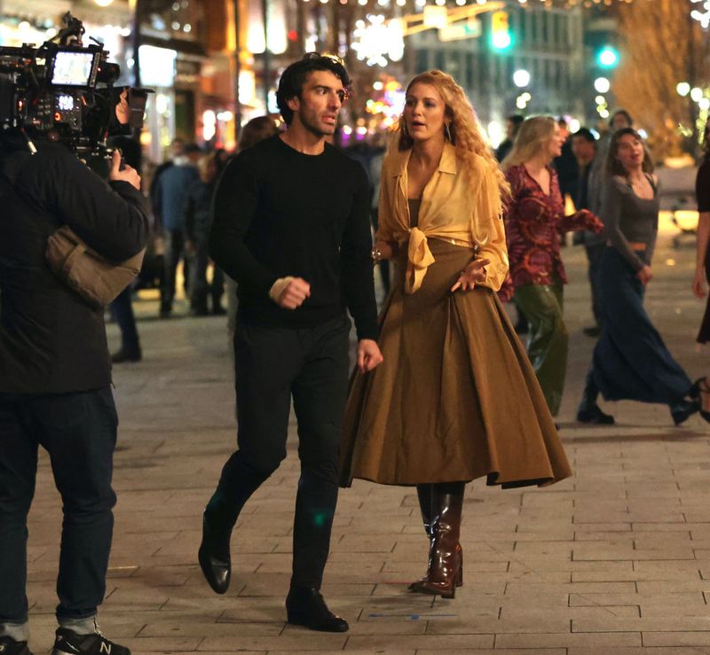 JERSEY CITY, NJ - JANUARY 12: Justin Baldoni and Blake Lively are seen on the set of 'It Ends with Us' on January 12, 2024 in Jersey City, New Jersey.  (Photo by Jose Perez/Bauer-Griffin/GC Images)