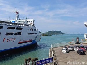 Video: Jumlah Pemudik di Pelabuhan Bakauheni Turun Imbas Cuaca Ekstrem