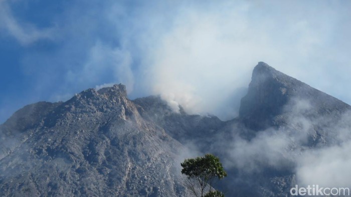 Penampakan Gunung Merapi pada 10 Agustus 2024