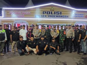 Polsek Pademangan Patroli Skala Besar Cegah Kejahatan Jelang Natal