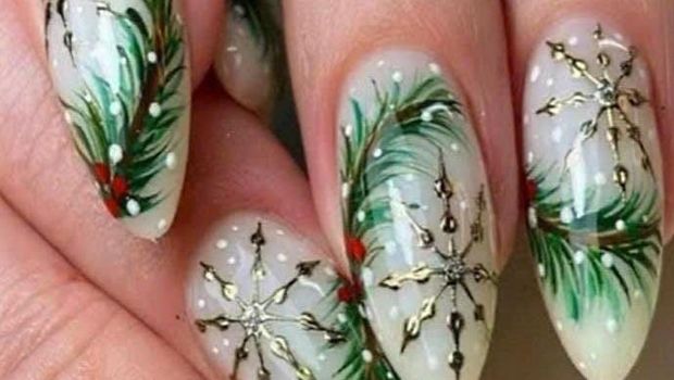 White Christmas Nails. Foto: Pinterest/EtsyCA