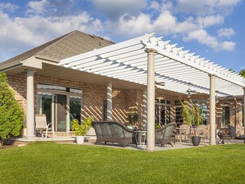 Scenic Brick House With Large Patio and Pergola