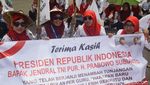 Aksi Guru Swasta Minta Tunjangan Rp 2 Juta/bulan