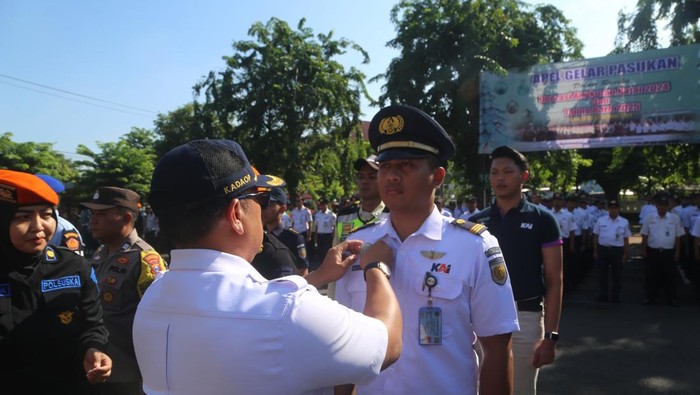 Apel gelar pasukan PT KAI Daop 8 Surabaya untuk angkutan Nataru 2024