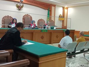 Korupsi Dana BKK: Bendesa Adat Tista Divonis Setahun Bui, Bendahara Lebih Berat