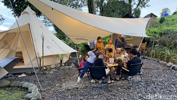 Camping Premium di Sukabumi