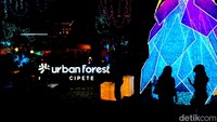 Travelers tidak dikenakan biaya saat masuk Urban Forest Cipete.   