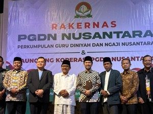 Pesan Khusus Emil Dardak untuk Guru Diniyah di Rakernas PGDN