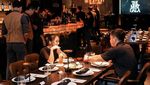 Gritte Agatha Asyik Makan Steak hingga Hot Pot Bareng Suami