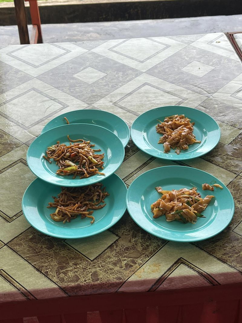 Harganya Rp 10 Ribu, Porsi Mie Goreng di Kantin Ini Dipertanyakan