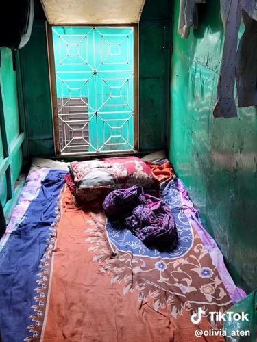 Hotel Rp 4.000/Malam di Sungai Buriganga, Dhaka, Bangladesh