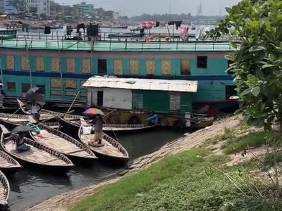 Potret Hotel Rp 4.000 Semalam, Bangunan Ngapung-Toilet Langsung ke Sungai