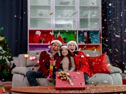 30 Ucapan Selamat Natal 2024 Penuh Makna Untuk Keluarga dan Teman