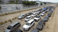 Memasuki H-2 libur Natal 2024, ASDP Bakauheni mencatat jumlah kendaraan yang menyebrang dari Sumatera ke Pulau Jawa sebanyak 49.558 unit. 