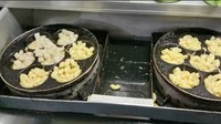 Gerobak yang terjaga kebersihannya menjadi keunggulan Cilor dan Maklor USA. Berada di Bojong Nangka, Kelapa Dua, Tangerang harganya dipatok hanya Rp 5.000an saja. Foto: Istimewa