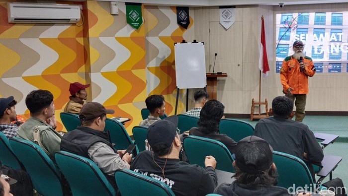 Paparan instrukstur ARAI Jabar untuk sejumlah pekerja di ketinggian