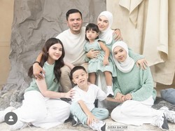 Pemotretan Irish Bella-Haldy Sabri & 4 Anak, Kompak Pakai Warna Earth Tone