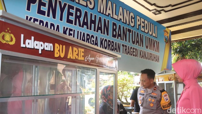 Polres Malang bantu keluarga korban Tragedi Kanjuruhan
