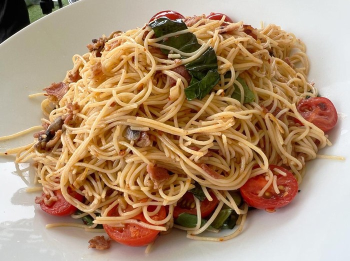 Resep Angel Hair Tumis Jamur dan Beef Bacon