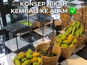 Pernikahan Viral Kembali ke Alam, Tamu Bebas Ambil Souvenir Sayur dan Buah