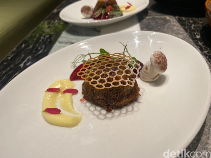Menu Spesial Natal dan High Tea di Sari Delicatessen