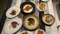 Kalau ini tampilan set menu dinner Special December. Terdiri atas pilihan appetizer, main course, dan dessert dengan harga Rp 380.000 ++ per orang. Foto: detikFood/Yenny Mustika Sari