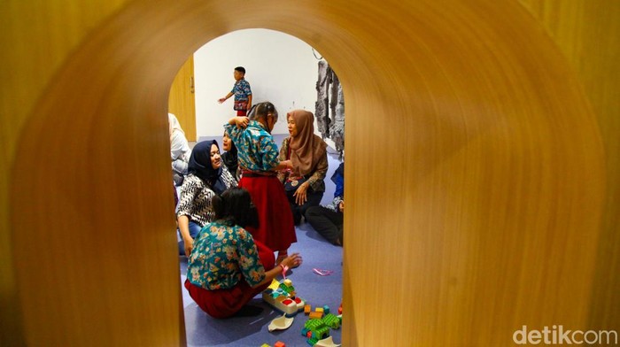 Serunya Beraktivitas untuk Anak Difabel di Museum Nasional Indonesia Museum merupakan salah satu destinasi wisata yang bisa memberikan pengalaman menarik. Museum yang ada di Jakarta pun ada beragam yang dapat dikunjungi.